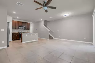 5659 Enclave Dr, Riviera Beach, FL 33407 - Photo 5