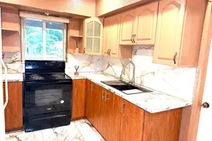 14725 NE 8th Ave, Miami, FL 33161 - Photo 7