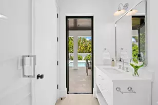 2725 NE 28th St, Fort Lauderdale, FL 33306 - Photo 35