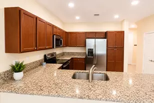 5985 NW 56th Ct, Tamarac, FL 33319 - Photo 15