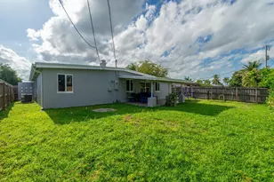 762 Gardenia Dr, Royal Palm Beach, FL 33411 - Photo 19