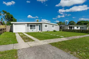 762 Gardenia Dr, Royal Palm Beach, FL 33411 - Photo 31