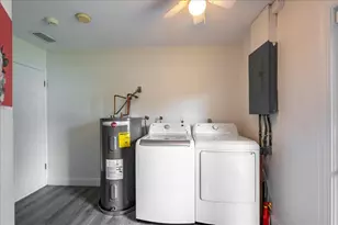 206 SE Wentworth Dr, Stuart, FL 34996 - Photo 25