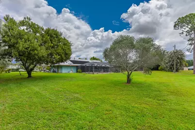 2142 SE Bryson Avenue, Port Saint Lucie, FL 34952 - Photo 33