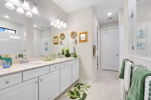 4640 E Pinehurst Trl Trail E, Fort Lauderdale, FL 33309 - Photo 37
