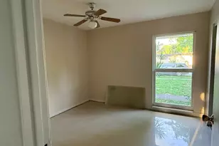 7815 NW 67th Ave, Tamarac, FL 33321 - Photo 15