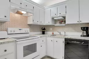 2061 NW 47th Terrace, Lauderhill, FL 33313 - Photo 11