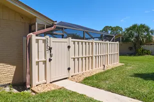 5532 Golden Eagle Cir, Palm Beach Gardens, FL 33418 - Photo 5