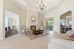 2199 SE Heathwood Cir, Port Saint Lucie, FL 34952 - Photo 9