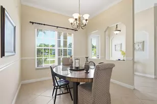 2199 SE Heathwood Cir, Port Saint Lucie, FL 34952 - Photo 17