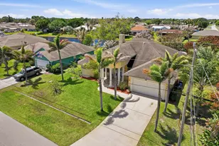 2199 SE Heathwood Cir, Port Saint Lucie, FL 34952 - Photo 39