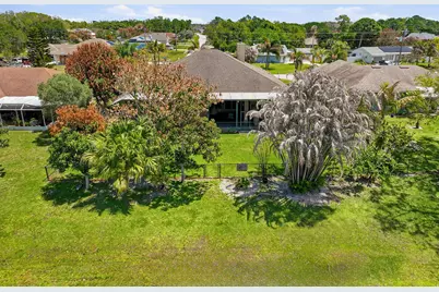 2199 SE Heathwood Circle, Port Saint Lucie, FL 34952 - Photo 41