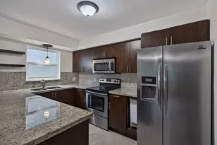 191 NE 6th Ct, Dania Beach, FL 33004 - Photo 17