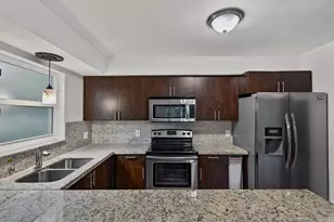 191 NE 6th Ct, Dania Beach, FL 33004 - Photo 17