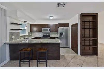 191 NE 6th Court, Dania Beach, FL 33004 - Photo 13