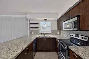 191 NE 6th Ct, Dania Beach, FL 33004 - Photo 19