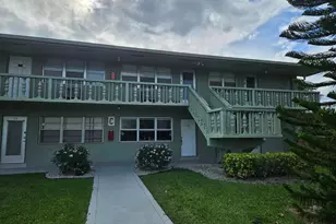 71 Easthampton, West Palm Beach, FL 33417 - Photo 1