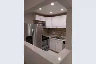 71 Easthampton #C, West Palm Beach, FL 33417 - Photo 3