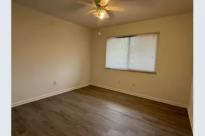 10641 W Clairmont Circle, Tamarac, FL 33321 - Photo 13