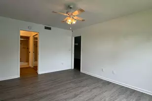 10641 W Clairmont Cir, Tamarac, FL 33321 - Photo 11