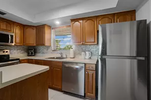 306 S Circle Dr S, Boynton Beach, FL 33435 - Photo 7
