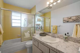 306 S Circle Dr S, Boynton Beach, FL 33435 - Photo 23