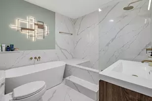 1211 NE 35th St, Pompano Beach, FL 33064 - Photo 27