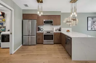 1211 NE 35th St, Pompano Beach, FL 33064 - Photo 11