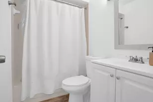 8202 NW 100th Dr, Tamarac, FL 33321 - Photo 23