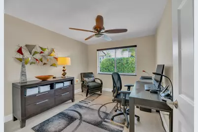 2401 NE 17th Terrace, Wilton Manors, FL 33305 - Photo 15