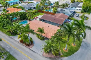 2401 NE 17th Terrace, Wilton Manors, FL 33305 - Photo 27