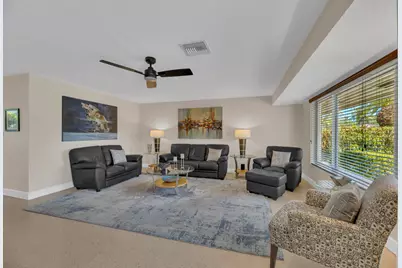 2401 NE 17th Terrace, Wilton Manors, FL 33305 - Photo 7