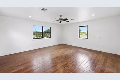 303 Cornell Drive, Lake Worth Beach, FL 33460 - Photo 15