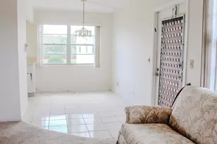 66 Brighton, Boca Raton, FL 33434 - Photo 17