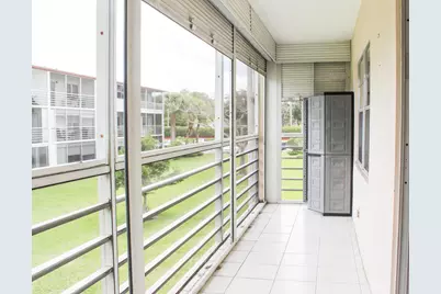 66 Brighton, Boca Raton, FL 33434 - Photo 9
