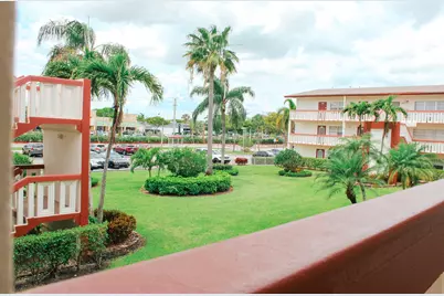 66 Brighton, Boca Raton, FL 33434 - Photo 3