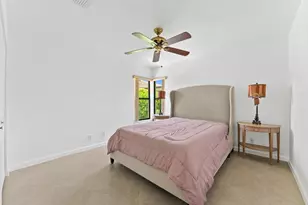 375 NW 42nd St, Boca Raton, FL 33431 - Photo 17