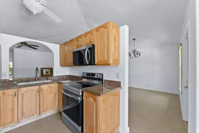 375 NW 42nd Street, Boca Raton, FL 33431 - Photo 11