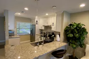 9285 Vista Del Lago, Boca Raton, FL 33428 - Photo 7