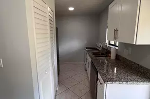 159 NW 70th St, Boca Raton, FL 33487 - Photo 3