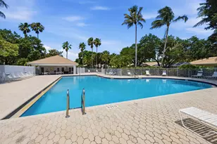2101 Pin Oak Ct, Palm Beach Gardens, FL 33410 - Photo 21