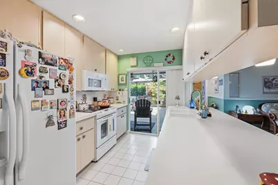 2101 Pin Oak Court, Palm Beach Gardens, FL 33410 - Photo 13