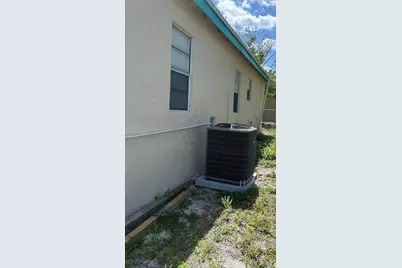 1601 N 17th Street, Fort Pierce, FL 34950 - Photo 11