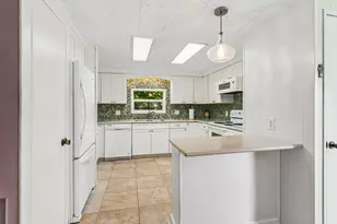 205 S Ibis Dr, Briny Breezes, FL 33435 - Photo 9
