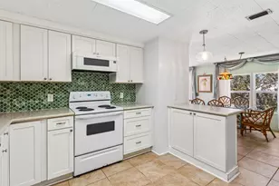 205 S Ibis Dr, Briny Breezes, FL 33435 - Photo 7