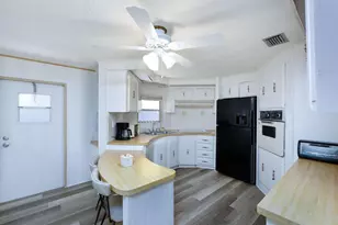 2001 N 83rd Ave Ave N, Saint Petersburg, FL 33702 - Photo 15