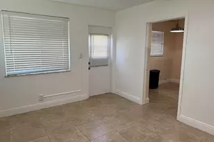7302 NW 57th Ct, Tamarac, FL 33321 - Photo 7