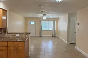7302 NW 57th Ct, Tamarac, FL 33321 - Photo 3