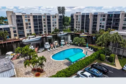 8 Royal Palm Way #401, Boca Raton, FL 33432 - Photo 21