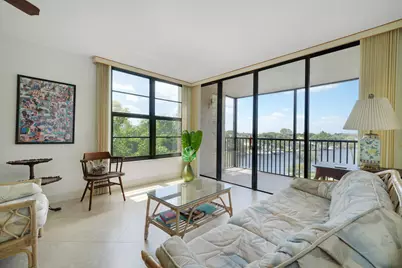 8 Royal Palm Way #401, Boca Raton, FL 33432 - Photo 3